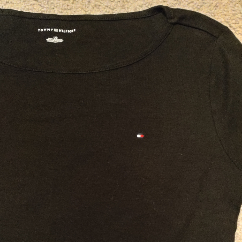 Large Tommy Hilfiger T-Shirt